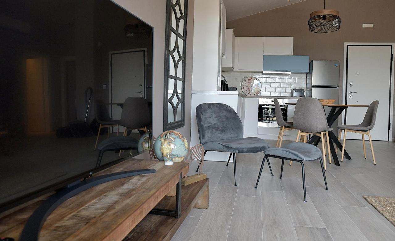 Cocoon Elegant Living Apartment Gerakini Exterior photo
