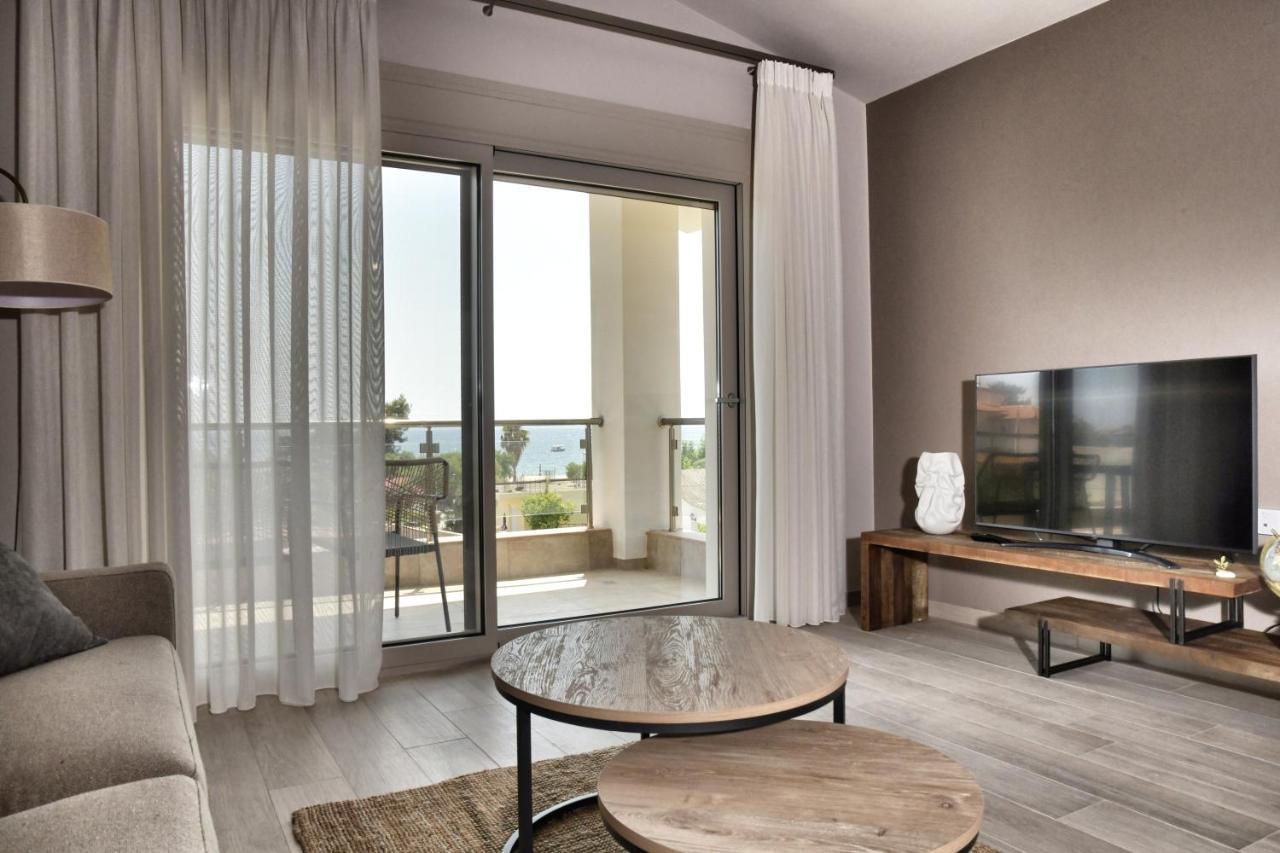 Cocoon Elegant Living Apartment Gerakini Exterior photo